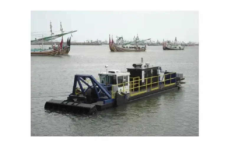 mine tailings dredge